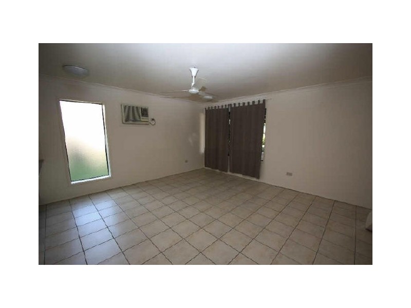 1/63 Arthur Street, Aitkenvale QLD 4814