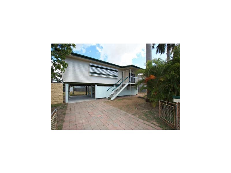 1 Ferguson St, Currajong QLD 4812