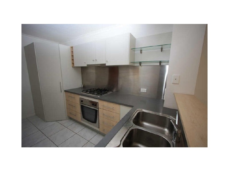 39/11 Stanley Street, Townsville QLD 4810