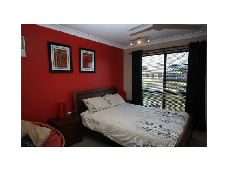 24b Jacana Cres, Condon QLD 4815