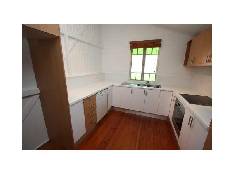 52 Sherriff Street, Hermit Park QLD 4812