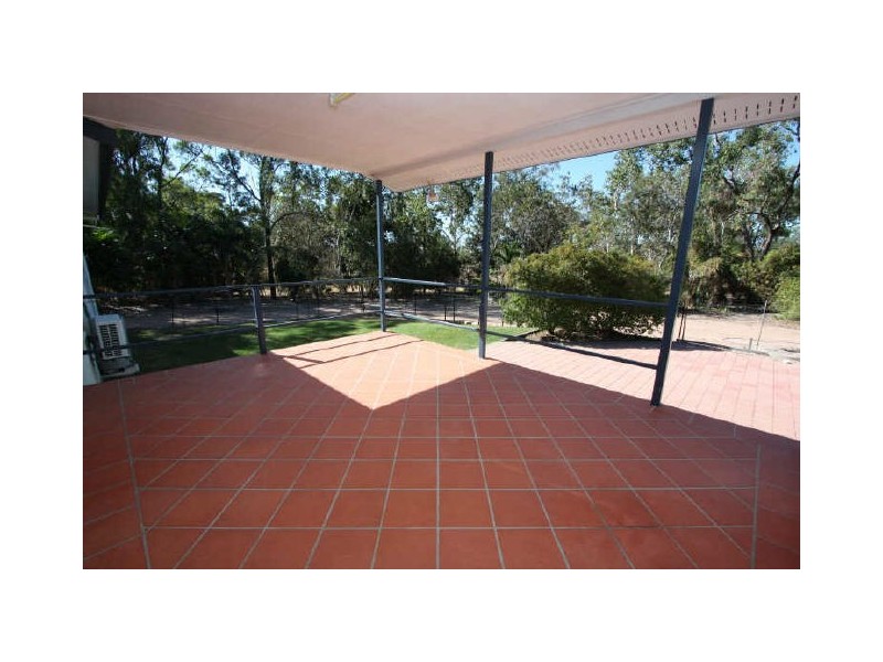 5 Mt Kulburn Dr, Jensen QLD 4818
