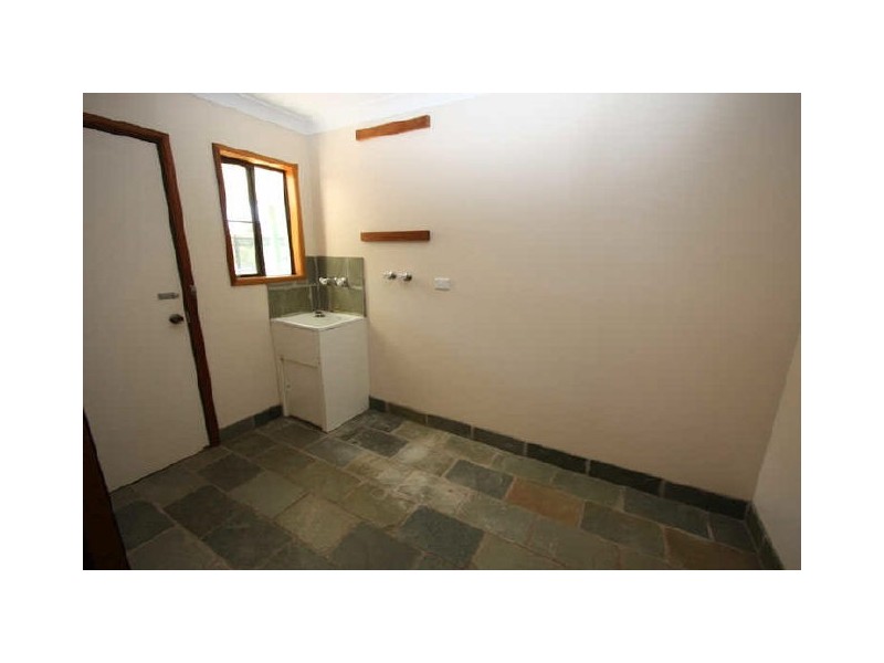 6 Fuchsia Court, Bushland Beach QLD 4818