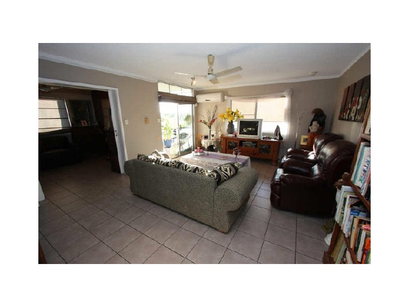 1/17 Gleeson, Hermit Park QLD 4812