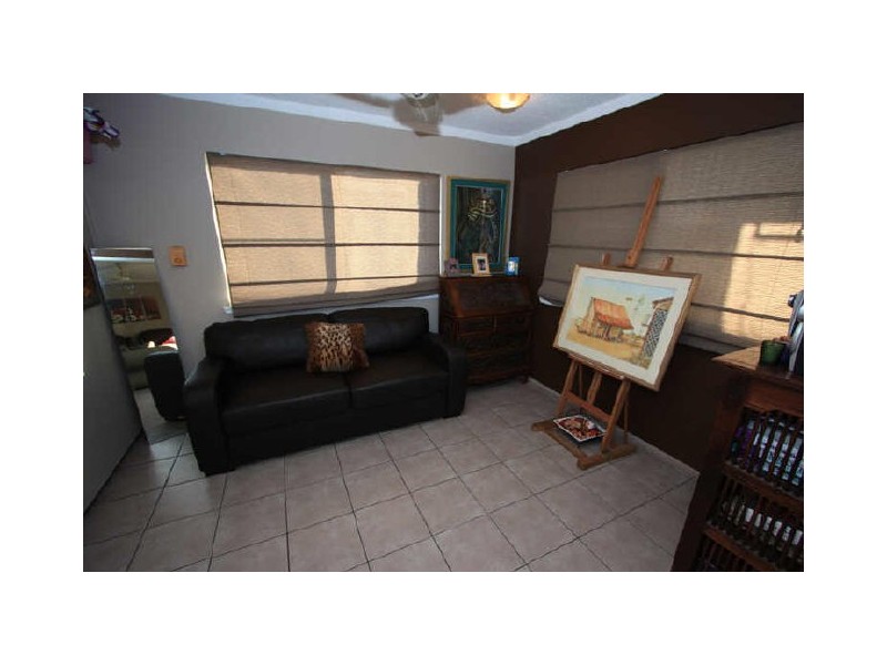 1/17 Gleeson, Hermit Park QLD 4812