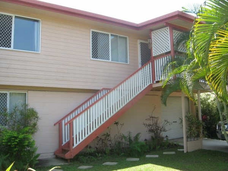 25 Brooks Street, Railway Estate QLD 4810