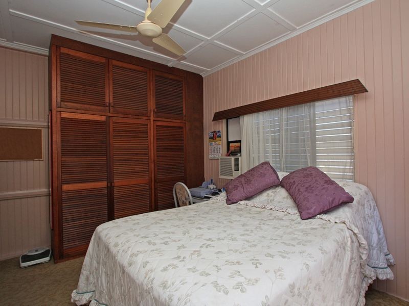 26 Bayswater Terrace, Hyde Park QLD 4812