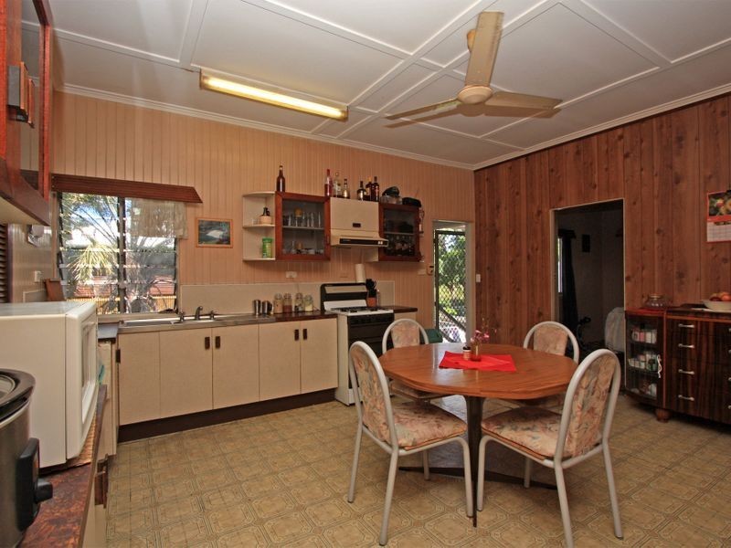 26 Bayswater Terrace, Hyde Park QLD 4812