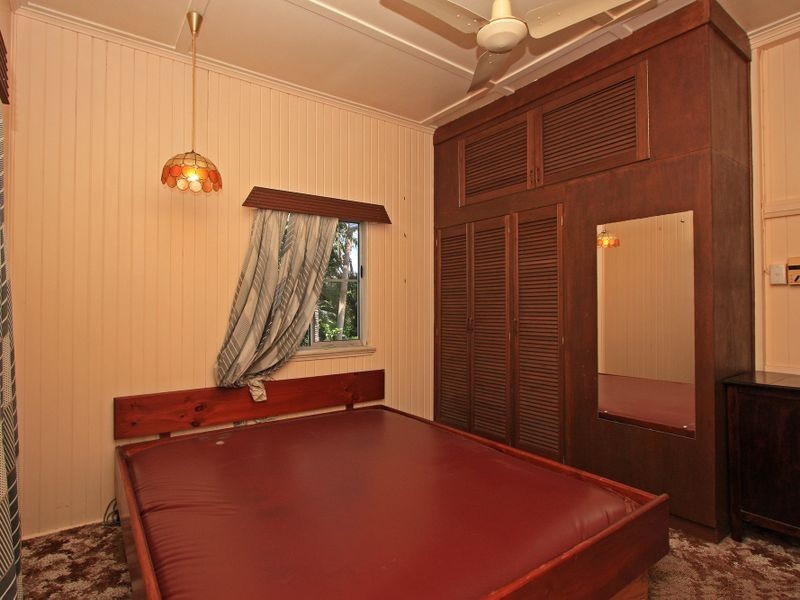 26 Bayswater Terrace, Hyde Park QLD 4812