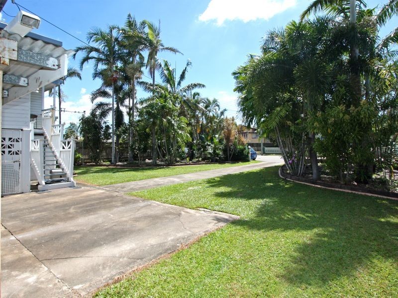 26 Bayswater Terrace, Hyde Park QLD 4812