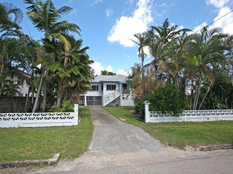 26 Bayswater Terrace, Hyde Park QLD 4812