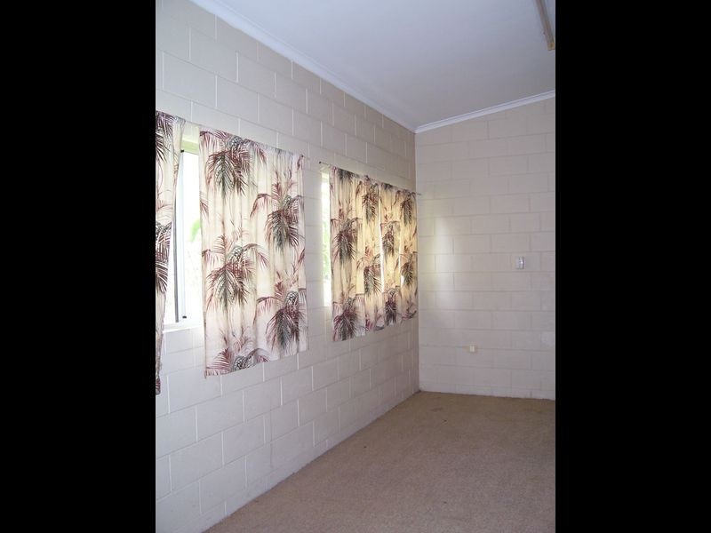 35 Eleventh Ave, Railway Estate QLD 4810