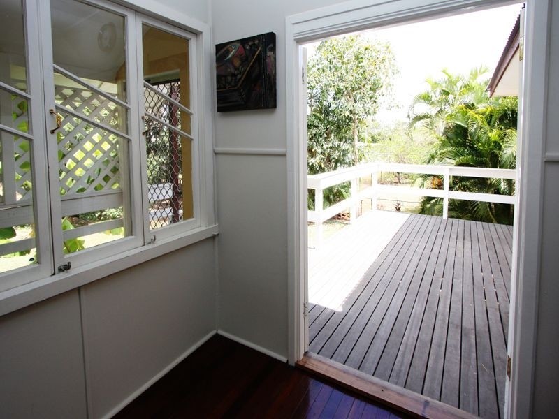 112 Twelfth Avenue, Railway Estate QLD 4810