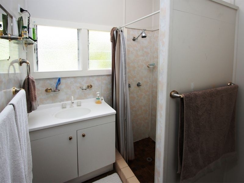 112 Twelfth Avenue, Railway Estate QLD 4810