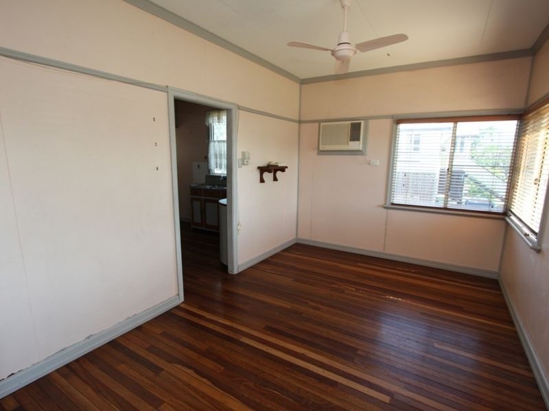 2 Mason Street, Currajong QLD 4812