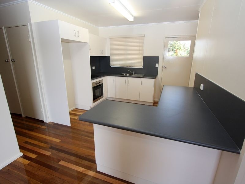 4 Nunana Street, Cranbrook QLD 4814