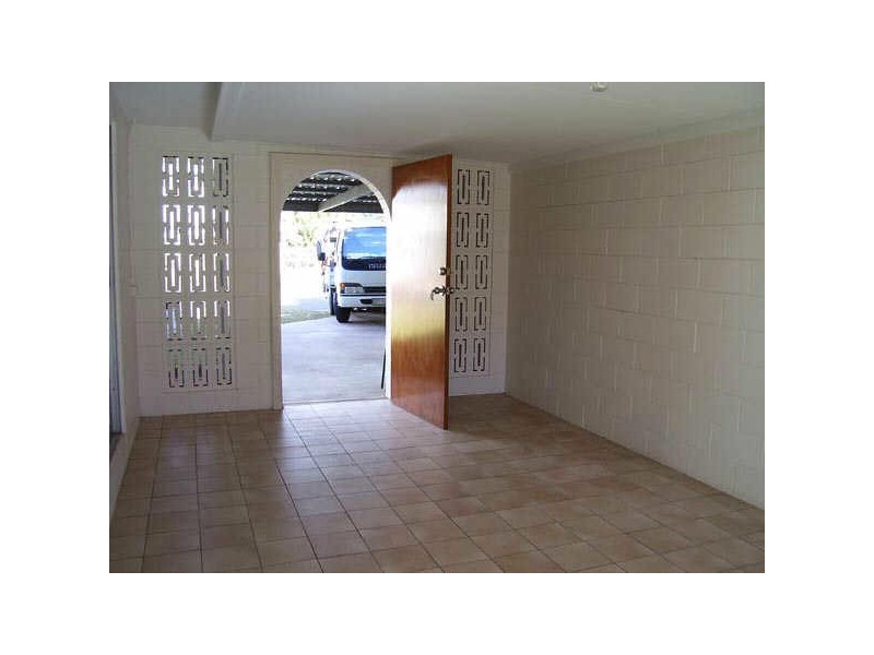 14 Durack Street, Douglas QLD 4814