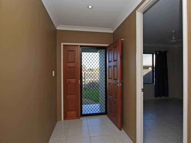 5 Henning Court, Bushland Beach QLD 4818