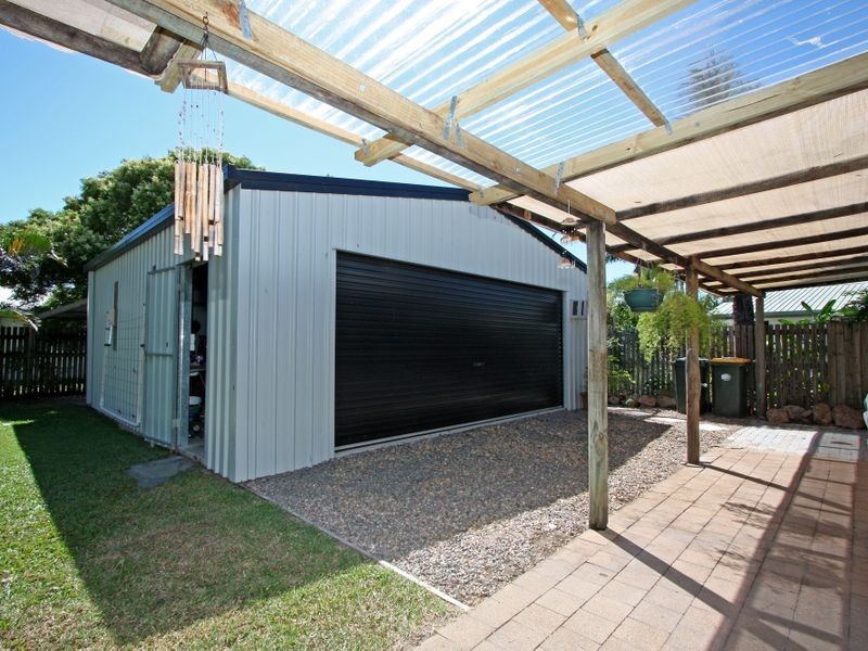 45 Marina Drive, Bushland Beach QLD 4818