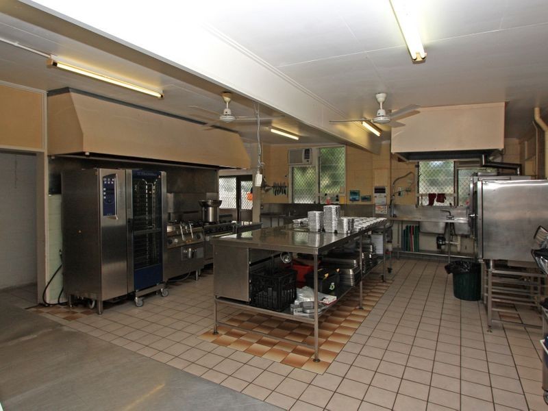 20 Warburton Street, North Ward QLD 4810