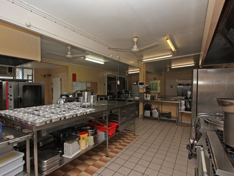 20 Warburton Street, North Ward QLD 4810