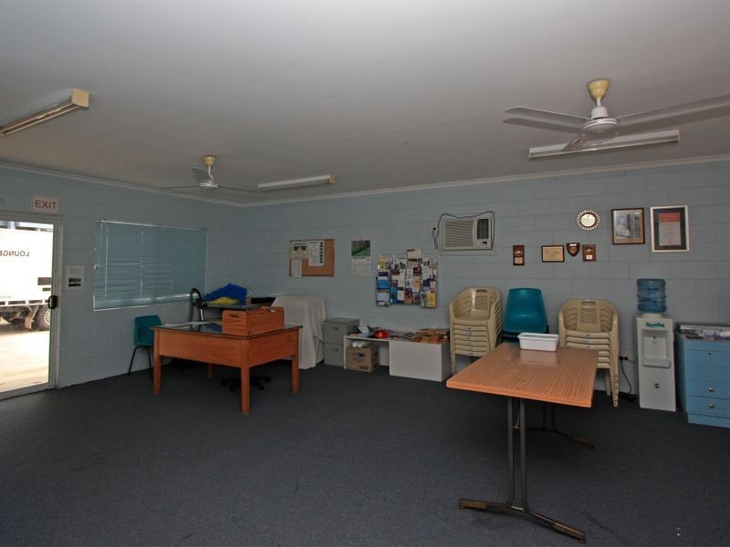 20 Warburton Street, North Ward QLD 4810