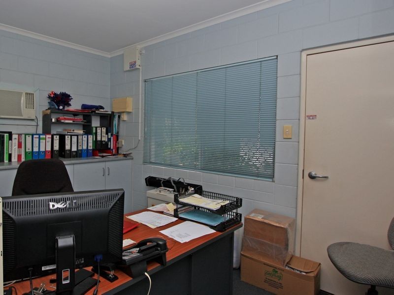 20 Warburton Street, North Ward QLD 4810