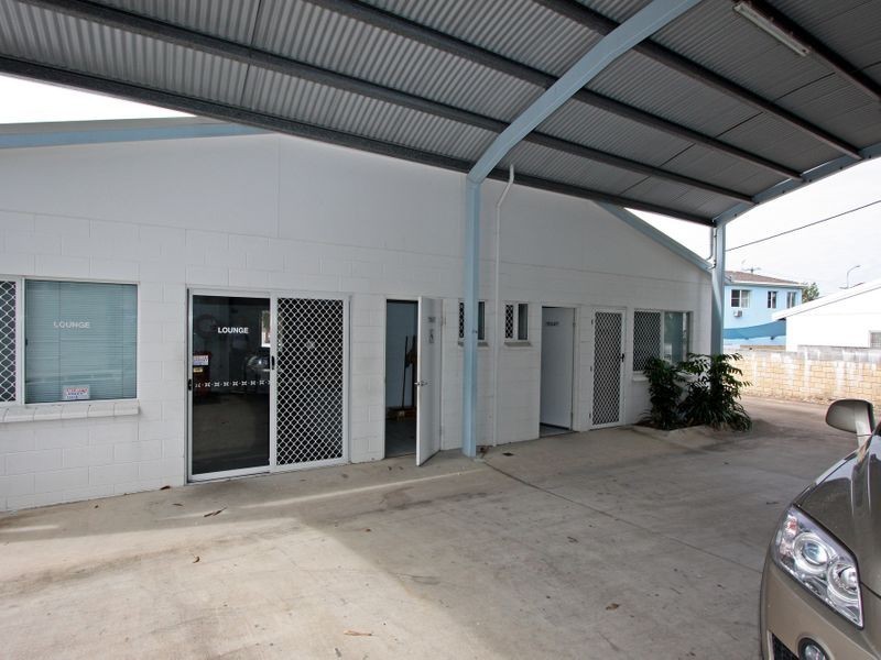 20 Warburton Street, North Ward QLD 4810