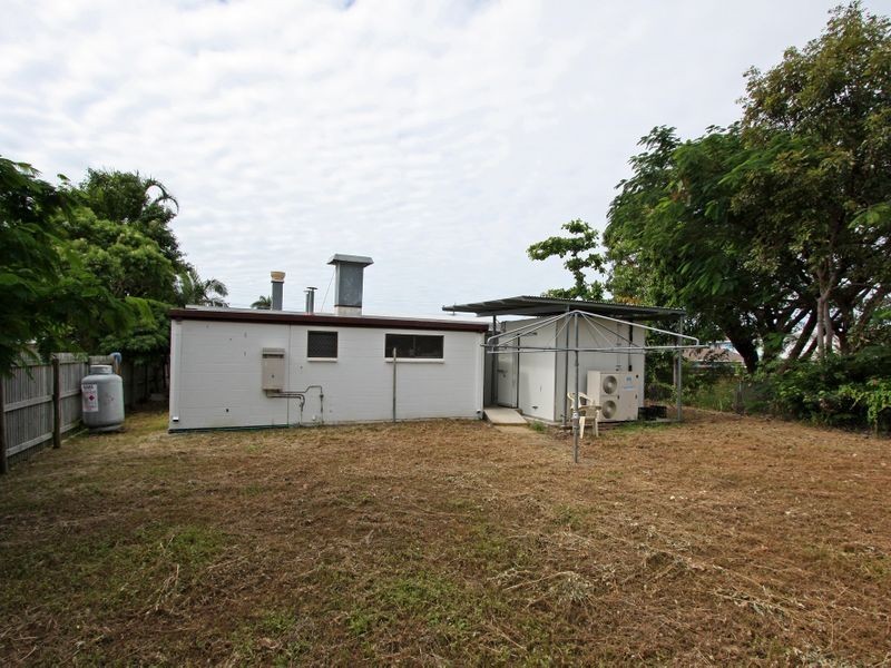 20 Warburton Street, North Ward QLD 4810