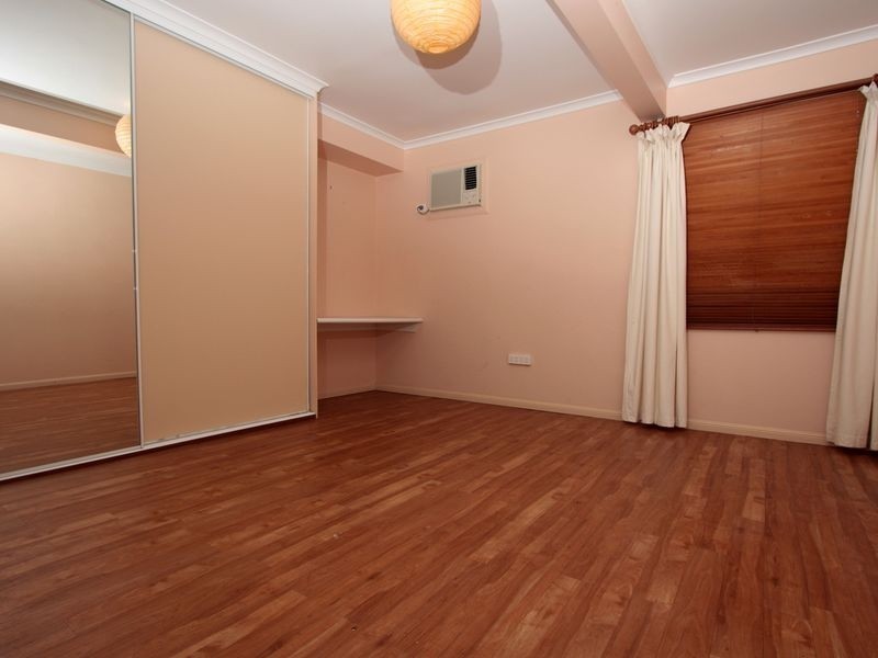 25 Armstrong Street, Hermit Park QLD 4812