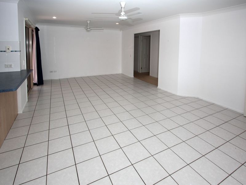 40 Wallace Circuit, Kirwan QLD 4817
