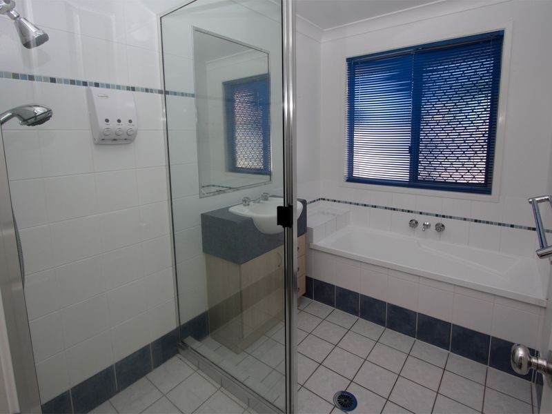 40 Wallace Circuit, Kirwan QLD 4817