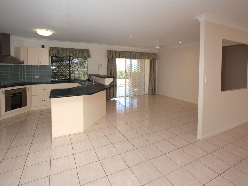 23 Lockyer Place, Mount Louisa QLD 4814