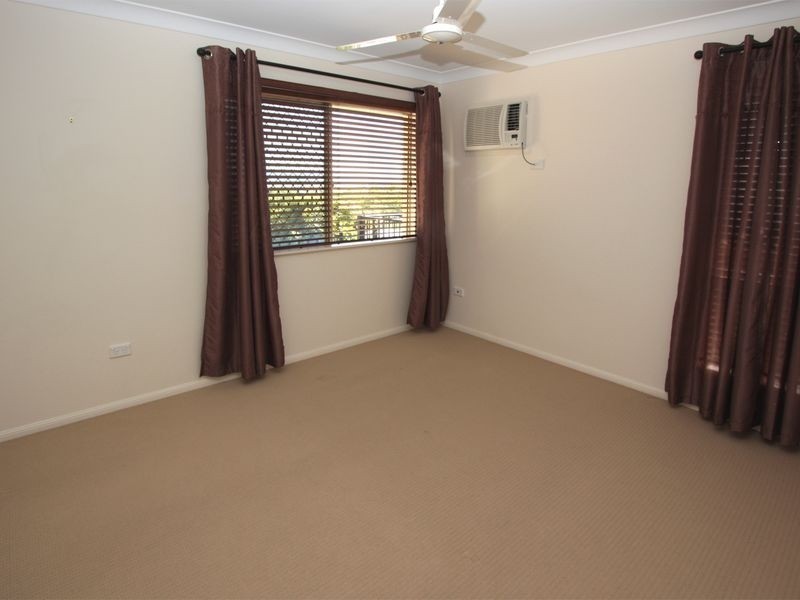 23 Lockyer Place, Mount Louisa QLD 4814