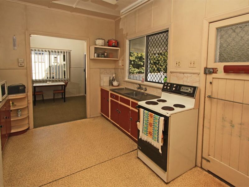 16 Ballard Street, Mysterton QLD 4812