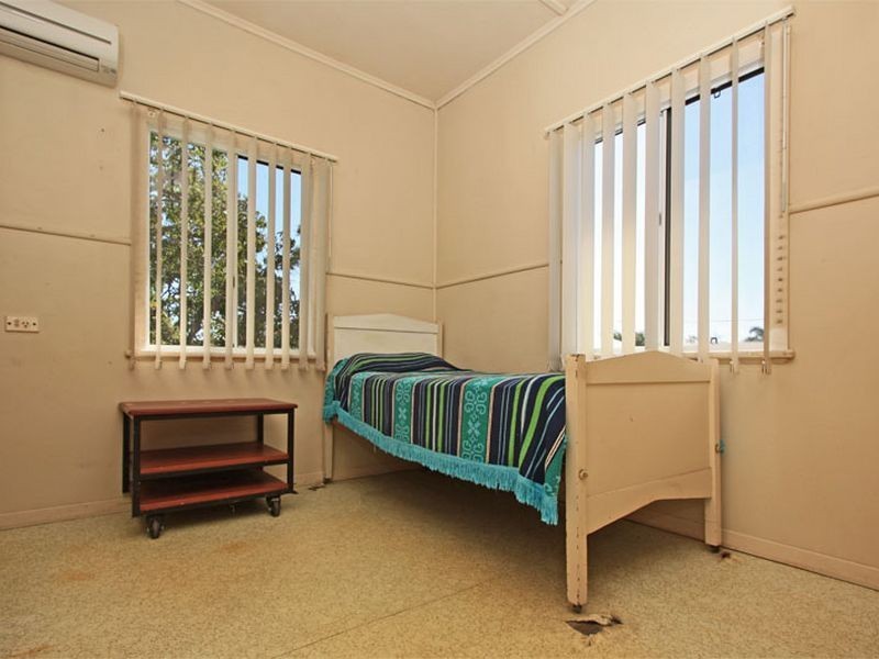 16 Ballard Street, Mysterton QLD 4812