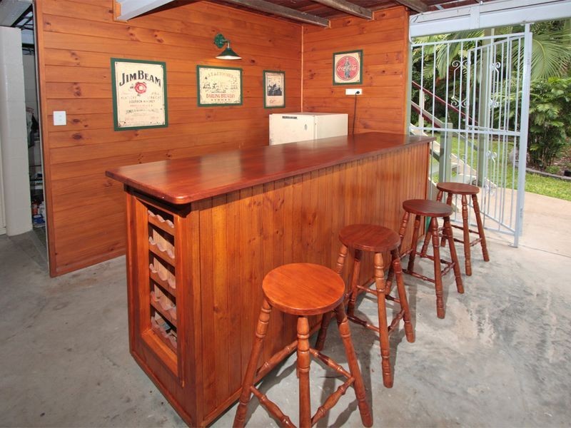 Hermit Park QLD 4812