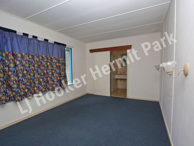 Pimlico QLD 4812
