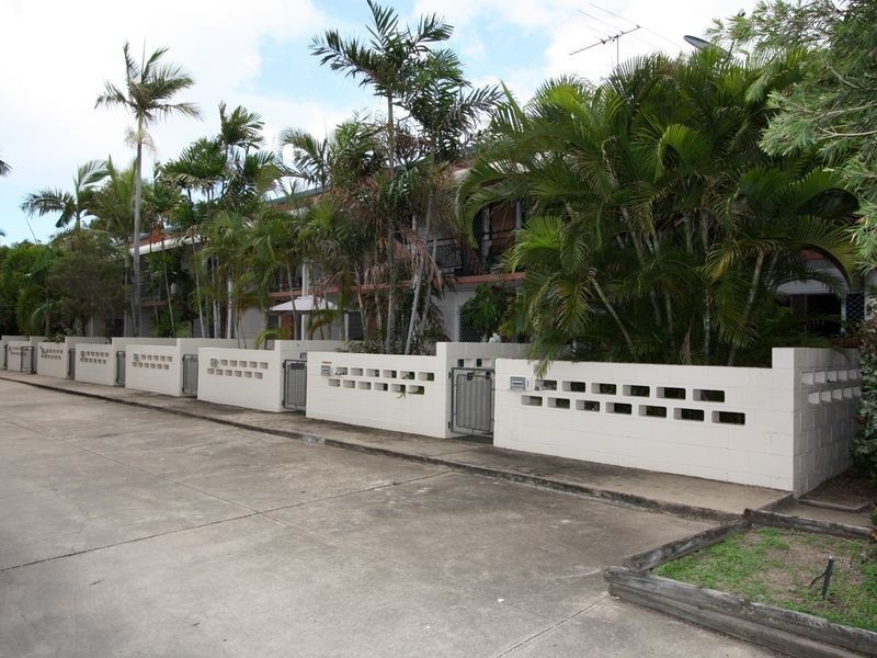 4/24 Bayswater Terrace, Hyde Park QLD 4812