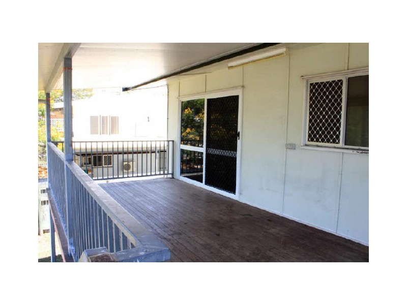 9 Symons Court, Vincent QLD 4814