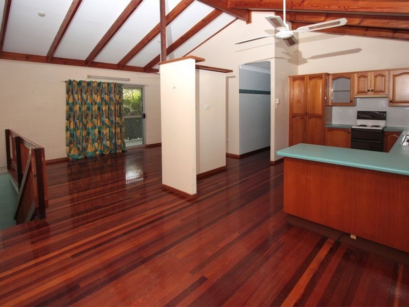 9 Gelling Street, Goombungee QLD 4354