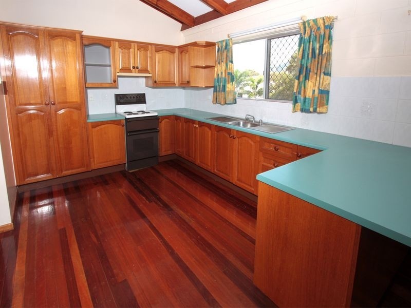 9 Gelling Street, Goombungee QLD 4354