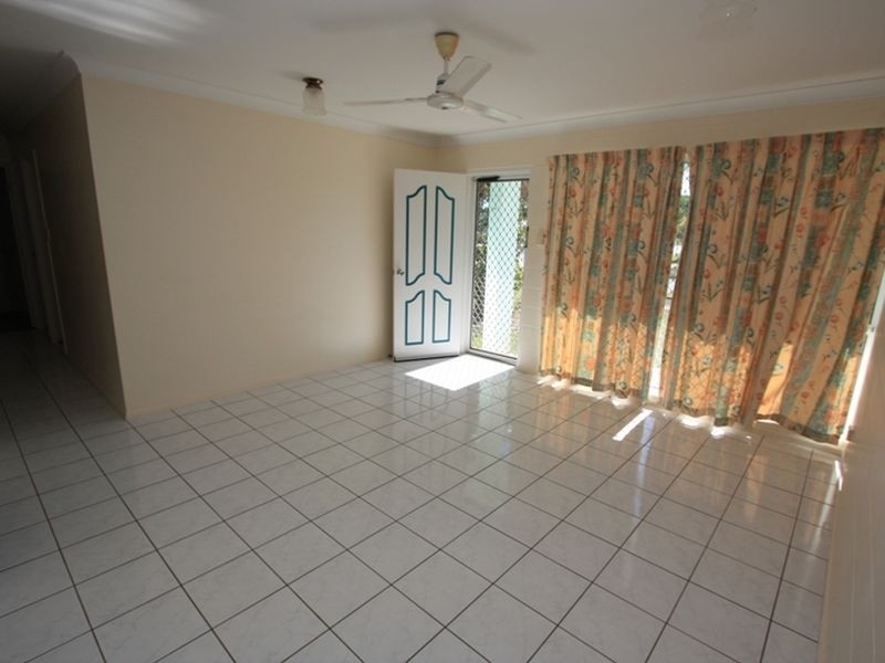 26 Gould Street, Kirwan QLD 4817