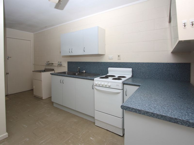 2/9 Swales Street, Mundingburra QLD 4812