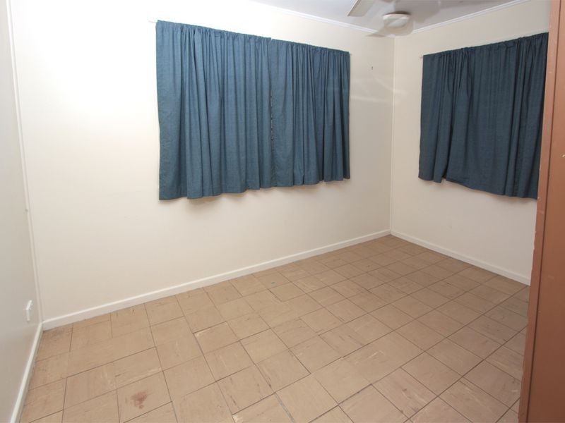 2/9 Swales Street, Mundingburra QLD 4812