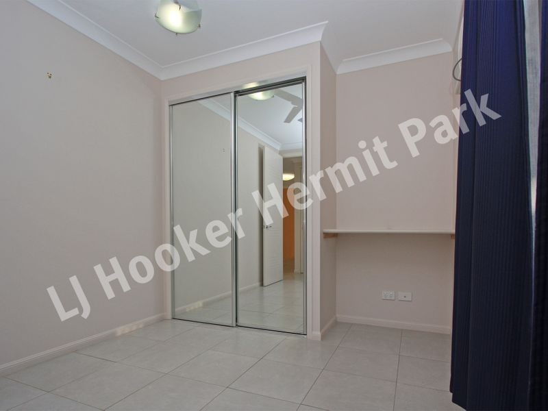 Bushland Beach QLD 4818