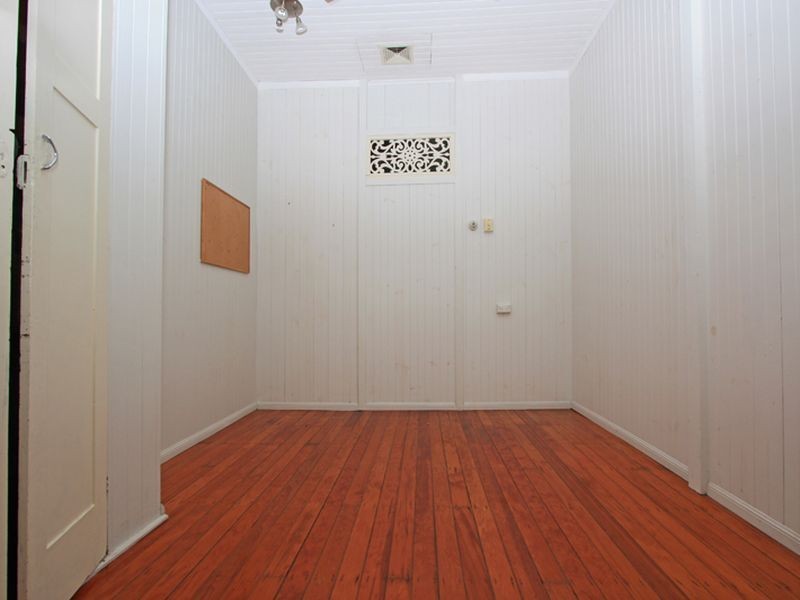 15 Haig Street, Pimlico QLD 4812