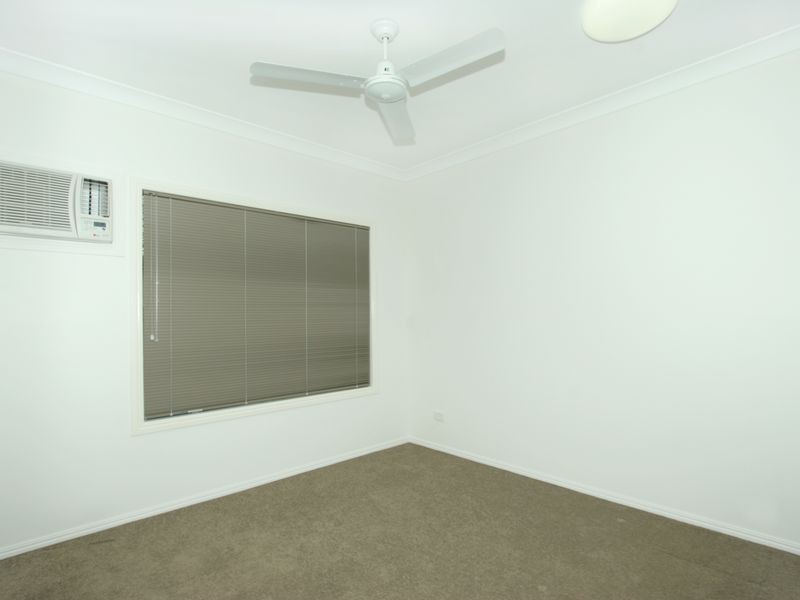 143 Daintree Drive, Bushland Beach QLD 4818