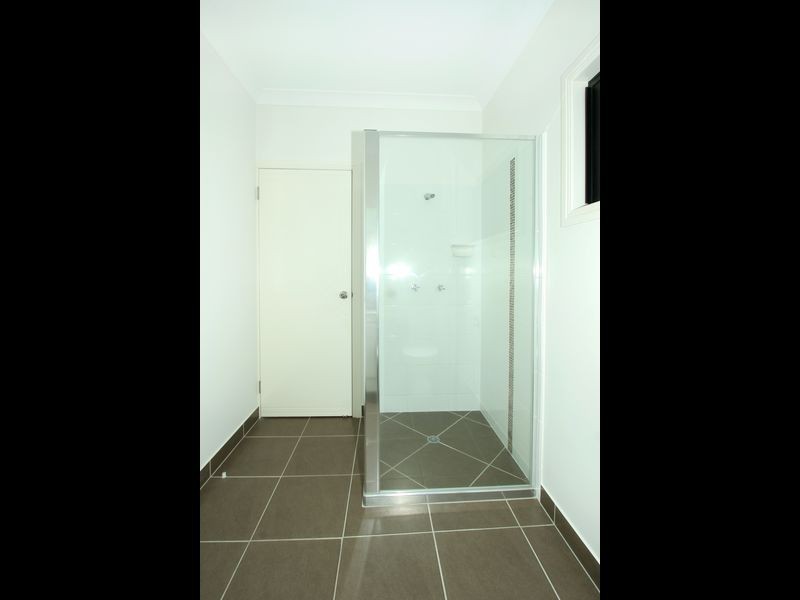 143 Daintree Drive, Bushland Beach QLD 4818