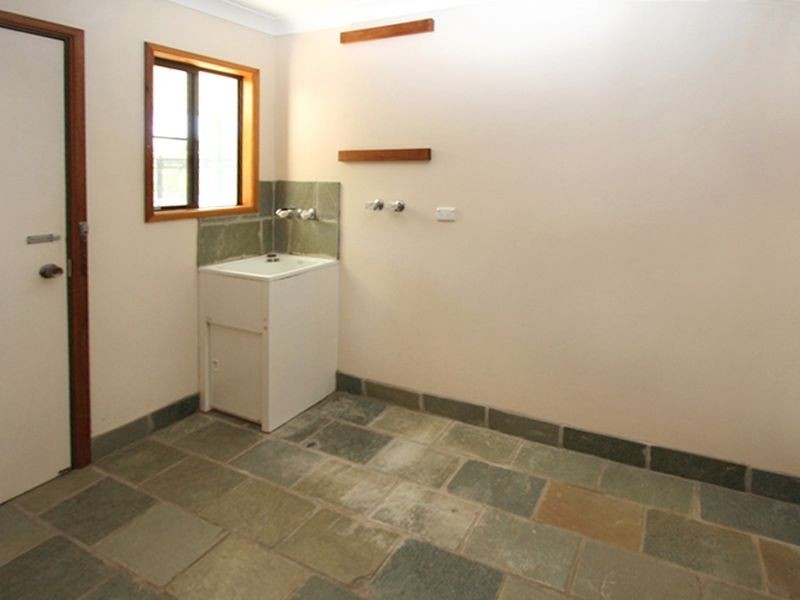 6 Fuchsia Court, Bushland Beach QLD 4818